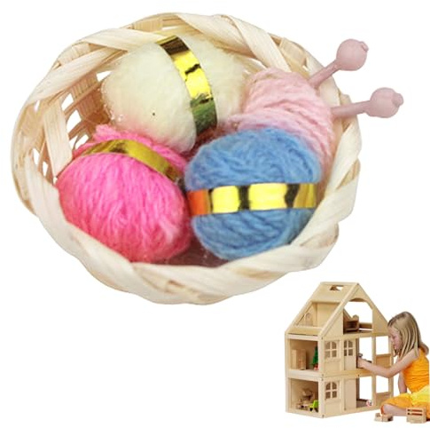 Pesoncarl Puppenhausnadelkorb 1:12 Miniatur -Strickkorb mit Wollgarnkugel Mini -Strickgarnnadeln in Puppenhauszubehör 1,18x 0,79 Zoll, Puppenzubehör