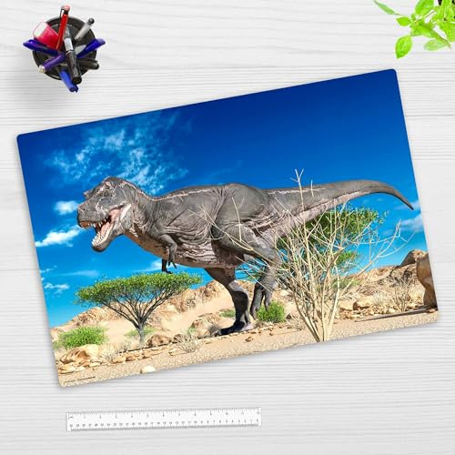 Schreibtischunterlage für Kinder und Erwachsene – “Dino T-Rex Dinosaurier auf der Suche nach Beute“ – aus erstklassigem, strapazierfähigem Vinyl (Kunststoff -BPA frei) – 60 x 40 cm – Made in Germany