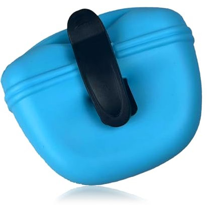 Bojueshaw Silicone Dog Treat Pouch,Portable Dog Treat Bags,Puppy Training Food Holder,Dog Food Container with Waist Clip for Outdoor Use(Blue)