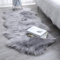 HLZDH Pelle sintetica di pecora,Cozy Sensation come vera lana Tappeto in pelliccia sintetica, Man-Made Luxury Tappeto da divano, cuscino (60 x 160 cm, grigio 01)
