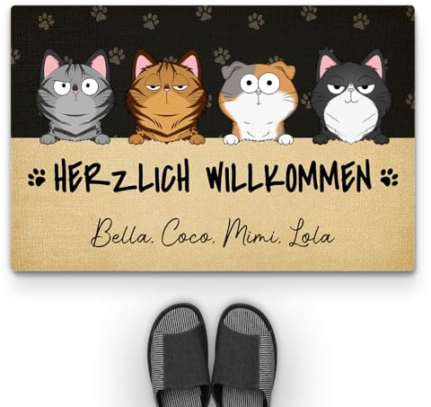 Geschenke Mall Personalisierte Fussmatte - Herzlich Willkommen - Fußmatte für Katzenliebhaber, fussmatte selbst gestalten, Fussmatte Katzen Personalisiert (4 Katzen)