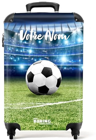 NoBoringSuitcases.com Kinderkoffer, Personalisierter Reisekoffer, Rollkoffer, Koffer für Jungen, Kindertrolley, Handgepäck Koffer 55x40x20 cm (Fußball - Grün)