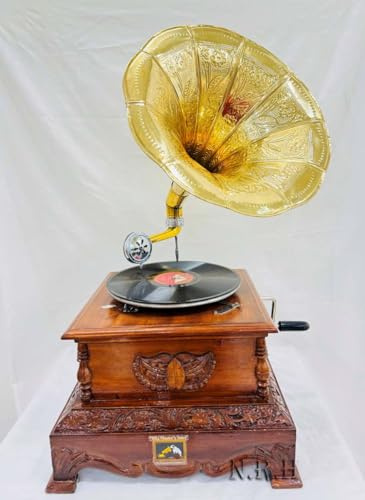Réplique de gramophone vintage à l'aspect ancien, base en bois avec sculptures florales, haut-parleur en corne dorée (base carrée unie, gramophone sculpté marron)