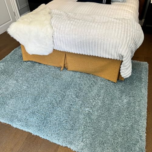 Shaggy Duck Egg Blue Soft Insulating Rug High Pile Thick Solid Colour Warm Touch Living Area Bedroom Rugs 60cm x 110cm (1ft 12 x 3ft 7)