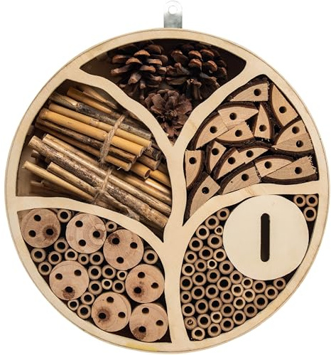 GARDIGO® Hotel per Insetti Albero della Vita | Rifugio ecologico per Api, Farfalle, Coccinelle | Casetta Nido per Insetti da Giardino | in Legno 30 x 30 x 6,5 cm