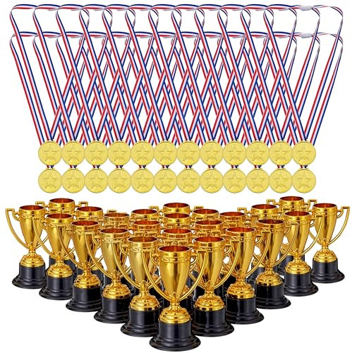 THE TWIDDLERS 24 Sportfest Goldmedaillen & 24 Mini Pokale Trophäen für Kindergeburtstag, Medaille für Schulspiele, Fussball & Feiern, Kleine Pokale für Kinder Mitgebsel & Preis