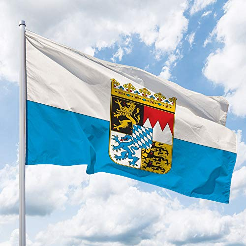 Deitert Bundesland-Flagge Bayern – 200x120 cm Bayern-Flagge mit Wappen (Streifen), Hissfahne aus reißfestem Polyester, Bayern-Fahne mit Doppelsicherheitsnaht gesäumt