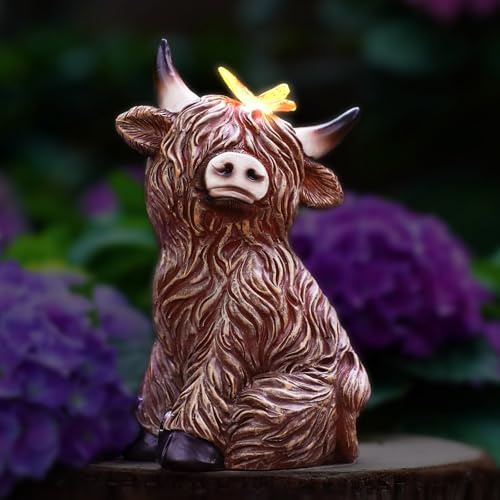 Yeomoo Highland Cow Ko figurer med fjäril soldekoration för trädgårdsdekoration och vardagsrum – rolig höglandsbark väderbeständig trädgårdsfigur kor present för kvinnor/män/mamma trädgård balkong