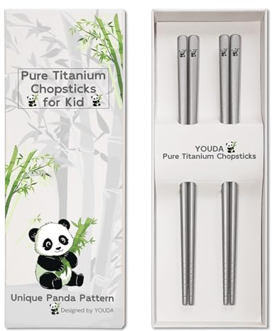 Youda 2 Paare Titan Essstäbchen – Geschenkset mit graviertem Panda-Design, unzerbrechlich & leicht, ideal für Alltag, Reise & Camping, für die ganze Familie (99,8% reines Titan)