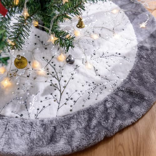Lanpn Weihnachtsbaum Decke Christbaumdecke 120 cm, Groß Kunstfell Zweig Tannenbaum Decke Unterlage Teppich, Weihnachtsbaumdecke für Christbaumschmuck Weihnachtsdeko (Silber, 120 cm)