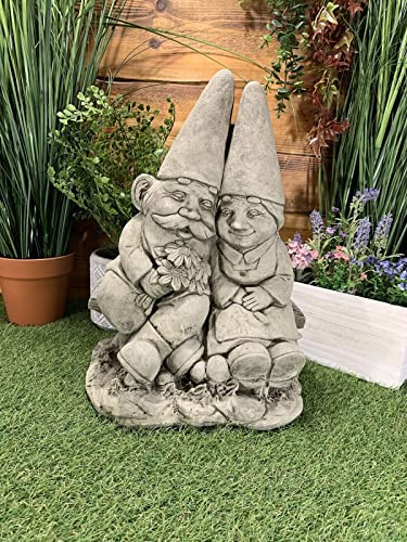 Grehge ONE PAIR OF LOVING GNOMES ON A BENCH GIFT ORNAMENT