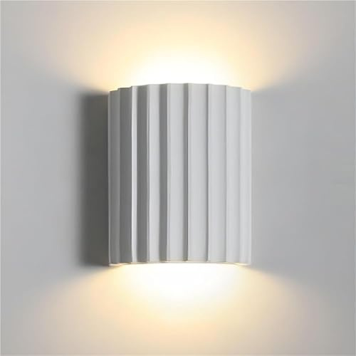 Contemporary Minimalist Half-Cylinder Green Wall Sconce - Modern Resin Plaster Fixture for Living Room, Bedroom, Hallway & Stairways (25cm)