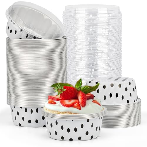Beasea Lot de 100 ramequins jetables avec couvercles, 236,8 g, à pois noirs en feuille d'aluminium blanc, pour crème brûlée, muffin, cupcakes, pudding, fête, mariage, anniversaire