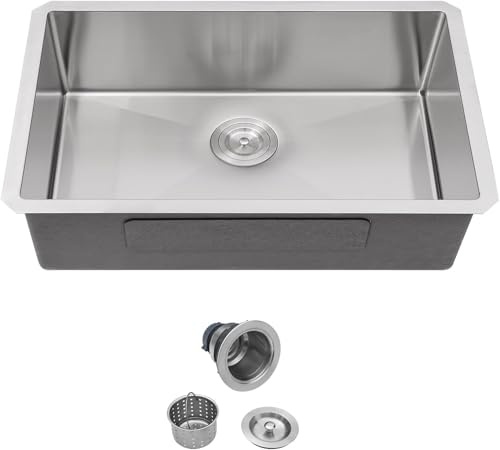 Oumuch 33 Inch Undermount Stainless Steel Kitchen Sink