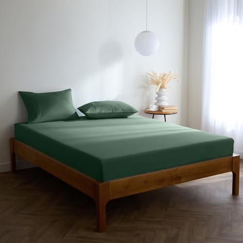 Mellanni Double Fitted Sheet - All Around Elastic - 30 Cm Deep - Ultra Soft Brushed Microfiber, Shrinkage & Fade Resistant - (135x190 cm, Emerald Green)