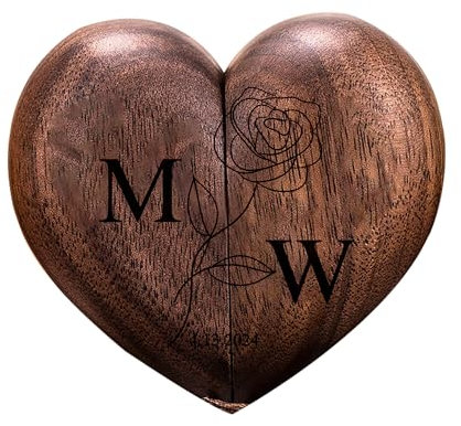 KWCLTH Herzförmige, individuell geschnitzte Ring-Geschenkbox aus Nussbaumholz Personalisierte Ringbox Schmuckbox Hochzeit Braut & Bräutigam Ringboxen