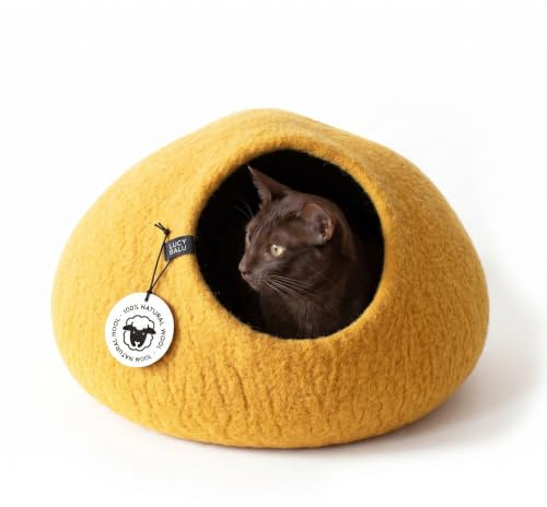 LucyBalu® Pebble Filzhöhle 100% Schurwolle – Mustard | Handgefilzte Katzenhöhle & Kuschelbett, atmungsaktiv, robust, aus Nepal