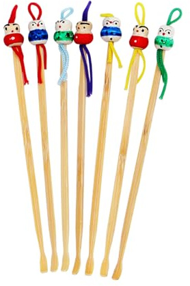 Ciieeo Set da 12 Pezzi di Cucchiai Auricolari in Legno Design Cartone Animato, Leggeri e Non Dannosi la Mano, la Pulizia Delicata delle Orecchie Colore Casuale