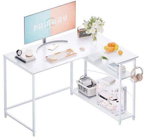 PAMRAY Escritorio en L de 109 cm, Mesa de Trabajo con Estantes Laterales Reversibles, Escritorio Esquinero para PC, Gaming y Oficina en Casa Ideal para Estudiar y Jugar, Blanco