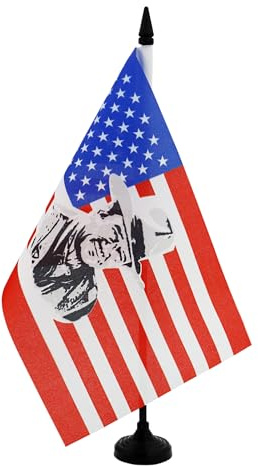 AZ FLAG Drapeau de Table USA John Wayne 21x14 cm Socle Plastique | Usage intérieur Drapeau de bureau américain finition cousue et bords renforcés avec mât en plastique et socle en plastique