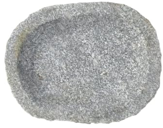 IDYL Granit-Stein Skulptur Vogeltränke Oval | HxBxT 5x30x24 cm | Trinkbecken für Vögel aus massivem Stein | oval | Handarbeit |Stilvolle Garten-Dekoration | Wetterfest | Ohne Dekoration