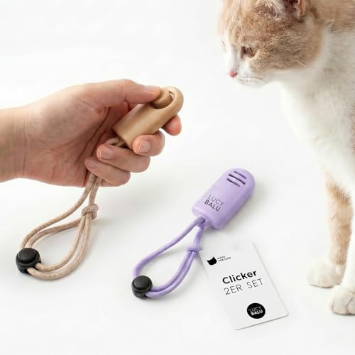 LucyBalu® CLICKER Trainings-Klicker für Katzen und Hunde I 2er Set mit Lanyard fürs Clickertraining I klarer klick-Sound, leicht & robust I Lilac & Taupe