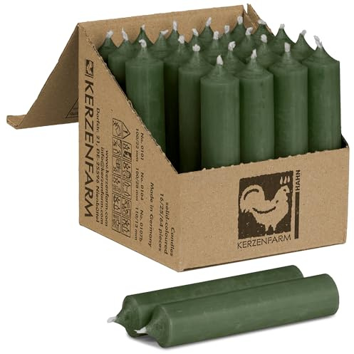 Kurze Stabkerzen 100 x 22 mm durchgehend gefärbt - Spitzkerzen aus Deutschland - Kerzenfarm Hahn - Unparfümierte und RAL-Zertifizierte Tafelkerzen (25, Kiefergrün)