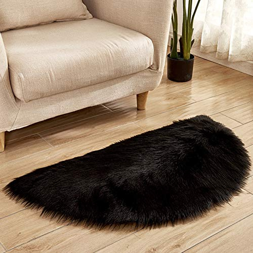 YAOTT Half Moon Semicircle Wool Imitation Sheepskin Rugs Non Slip Faux Lambskin Area Rugs for Bedroom Living Room Shaggy Fluffy Carpet Mats Black 45X90CM