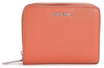 Calvin Klein CK Must Zip Around with Flap M Autumn Leaf