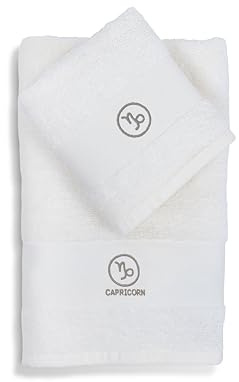 zer0bed Zodiac, Set Asciugamani Bagno Segni Zodiacali, Set di 2, Asciugamano Viso, Asciugamano Ospite-Bidet, 100% Cotone, Tinta Unita Con Ricamo, Capricorno