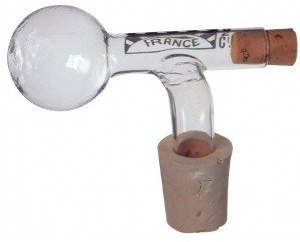 A.K TRADING DOSEUR Verre FRL 4 CL Bouchon Liege Code 0089