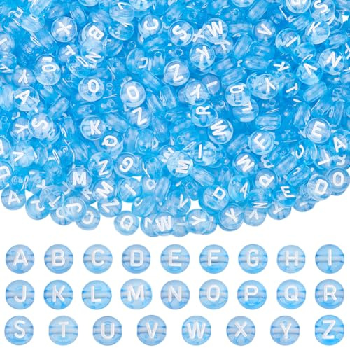 SOFPLATE 1500 Stück Acryl Buchstabenperlen Transparente Alphabet Perlen 4x7mm Klare Blaue Flache Runde Scheibe AZ Weiße Buchstaben Abstandsperlen Für Freundschaftsarmbänder Schmuckherstellung Perlenk