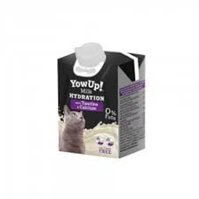 Latte per gatti YowUp, latte fresco ricco di calcio per gatti adulti e cuccioli di tutte le taglie | 3 confezioni da 200ml.