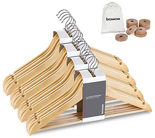 bomoe 20er Set Kleiderbügel aus Massivholz Bügel Natur Formkleiderbügel – inkl. Zedernholz Ringe Mottenschutz für Kleiderschrank - FSC® Zertifizierte Kleiderholzbügel mit Hosenstange Sjard