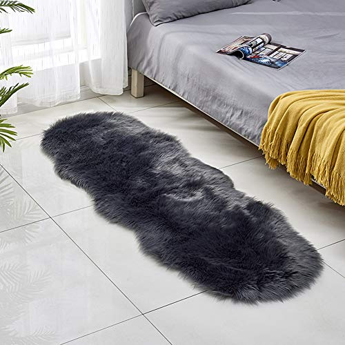 YAOTT Künstlicher Schaffell-Teppich Anti-Rutsch Kunstfell Dekofell Lammfellimitat Teppich Wollteppich für Wohnzimmer, Schlafzimmer, Schlafsaal, Heimdekoration Dunkelgrau 2p 60X180CM