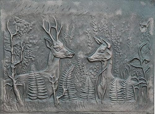 LUNA WAY CAST IRON - Lastra in ghisa Decorata Cerbiatti | Immagazzina e Riflette Calore | Resistente all'Usura e Corrosione | Facile Installazione su camino e termo camini, 60 x 80 cm 100% GHISA