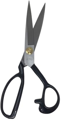 ATG® Sattler - Schneiderschere - Präzision und Komfort in jedem Schnitt | Stoffschere | Rostfreier Spezialstahl | Planenschere | Ergonomisch gummierter Komfortgriff (Länge 23cm) | PVC-Schere