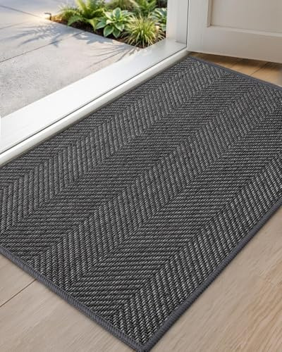 COLOR&GEOMETRY Ultradünne Innentürmatte maschinenwaschbare & rutschfeste Fußmatte, Flache Eingangsmatte für innen, saugfähiger Teppich für Diele, 81x122 cm, Flur in Dunkelgrau (gefaltet)