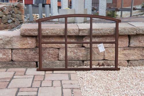 Gussfenster, Eisenfenster, Antikfenster, Stallfenster, Fenster, Scheunenfenster, Mauerfenster mit Stichbogen