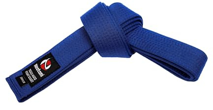 Neatami Wettkampfgürtel Judo/Ju-Jutsu/Karate/BJJ – robuster Budogürtel mit Filzkern, 9-Fach Naht, farbecht & formstabil – für Training & Wettkampf (Rot/Blau)