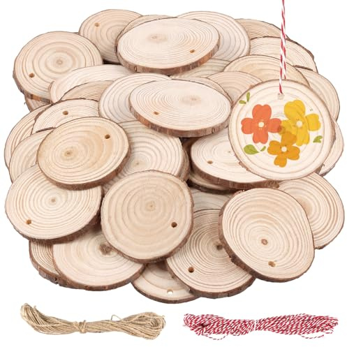 SINJEUN 100 stycken 6–7 cm naturträskivor med hål och rep, oavslutade träskivor för pyssel, naturliga träskivor för gör-det-själv-hantverk, dekoration