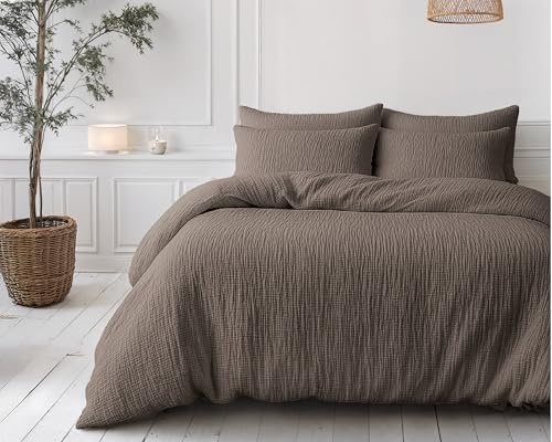 Sleeptime Musselin Bettdecke 140x200 Dunkel Taupe – 2in1 Bettdecke mit integriertem Bezug – 100% Baumwolle – 200 GSM Füllung – Atmungsaktive Ganzjahresdecke