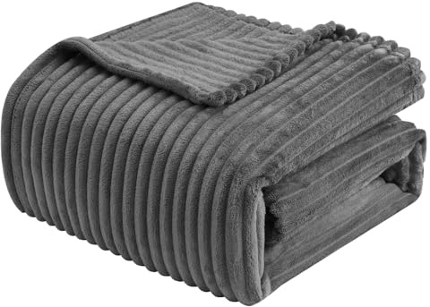 WOLTU Kuscheldecke Flanell Flauschig, Fleecedecke 220x240 cm Dunkelgrau | Tagesdecke warme Decke, Sofadecke mit Streifenmuster, die zusätzlich eine dekorative Funktion aufweist, für Bett Couch