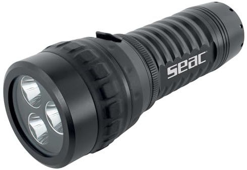 SEAC SZ 5000, Tauchlampe die Sich durch eine hohe Leuchtkraft von bis zu 4200 Lumen auszeichne