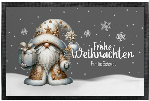 True Statements Wichtel Deko-Fußmatte 60x40 cm „Frohe Weihnachten“ personalisiert mit Wunschtext - dünn & rutschfest - Weihnachtsdeko & Weihnachts-Geschenk - Adventsdeko für Eingangsbereich