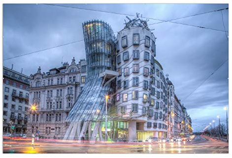 Wallario Wandbild - Das Tanzende Haus in Prag - Tschechien in Premiumqualität, Poster mit rahmenlosen Bildhalter, Größe: 61 x 91,5 cm