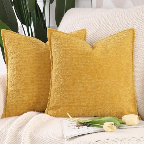 Madizz 2er Set Chenille Samt Kissenbezüge mit Rand Dekorativ Weiche neutrale Wurfkissen für Sofa Boho Akzent Zierkissenbezüge für Schlafzimmer Wohnzimmer Senfgelb 40x40 cm