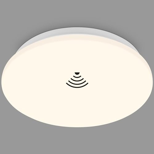 BRILONER - LED Deckenleuchte mit Bewegungsmelder, warmweiße Lichtfarbe, 120° Abstrahlwinkel, LED Deckenlampe, Lampe, Deckenbeleuchtung, Flurlampe, 12 Watt, 1300 Lumen, 270x60 mm (DxH), Weiß