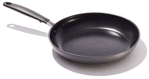 OXO Good Grips Hard Anodized 24 cm Frying Pan Skillet,3-Layered German Engineered Non-Stick Coating,Stainless Steel Handle with Non-Slip Silicone,Induction,Oven Safe up to 200°C,Dishwasher Safe,Black