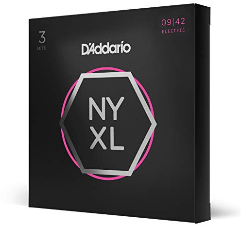 D'Addario gitarrsträngar – NYXL elgitarrsträngar – NYXL0942-3P – oöverträffad styrka, stämningsstabilitet, förbättrad mellanklass – för 6 stränggitarrer – 09-42 superlätta, 3-pack